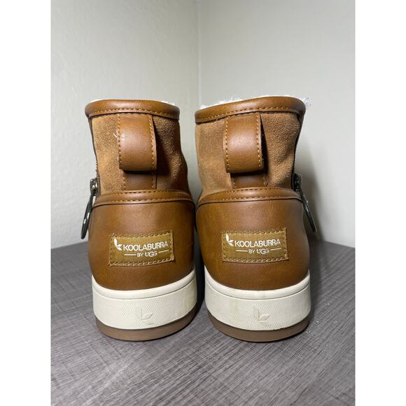 Koolaburra Ugg Chestnut Suede Leather Tynlee Zip Low Bootie Womens 11 Mens 9.5 - Picture 1 of 16